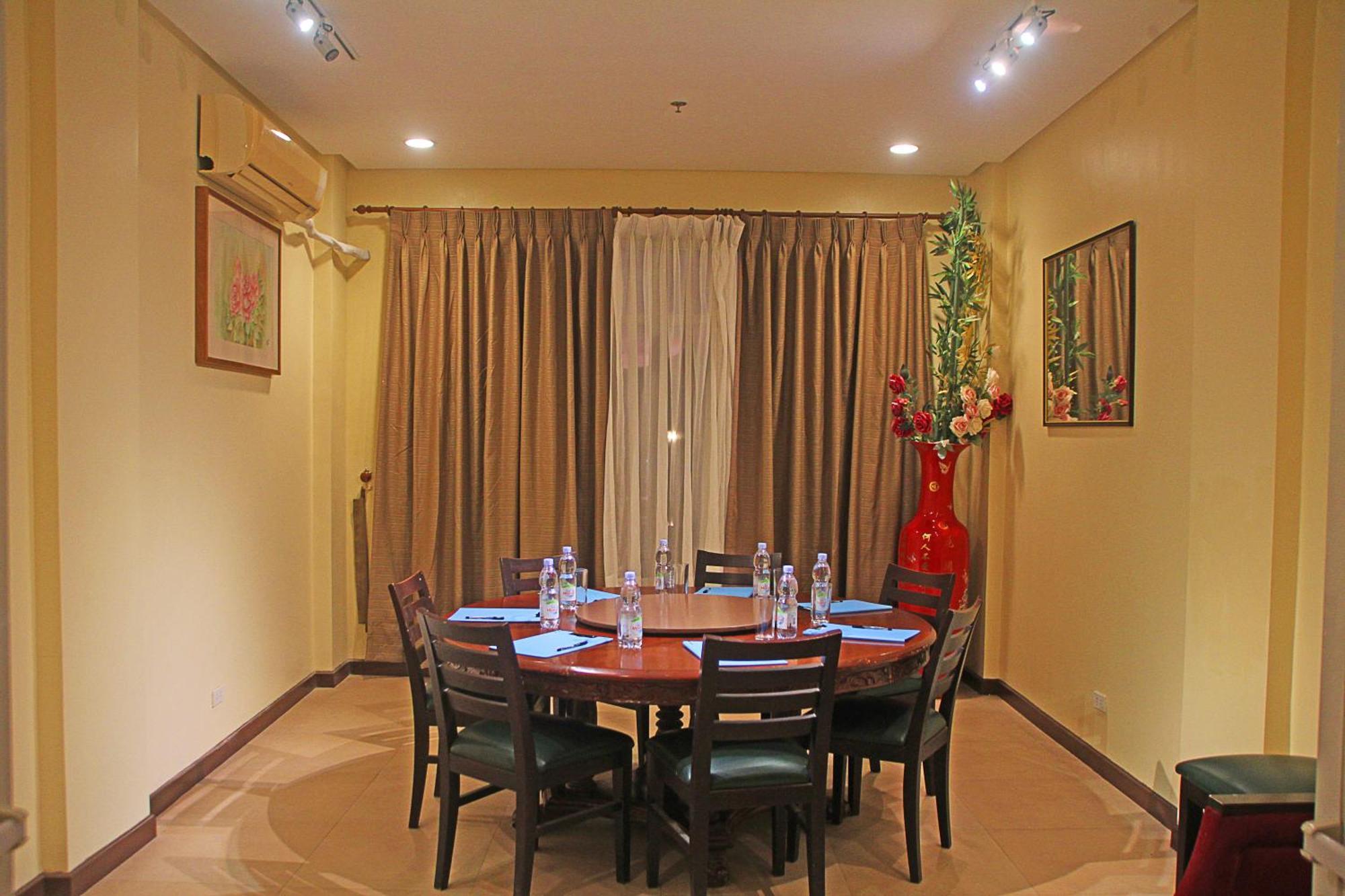 Hotel Palacio Puerto Princesa Ngoại thất bức ảnh