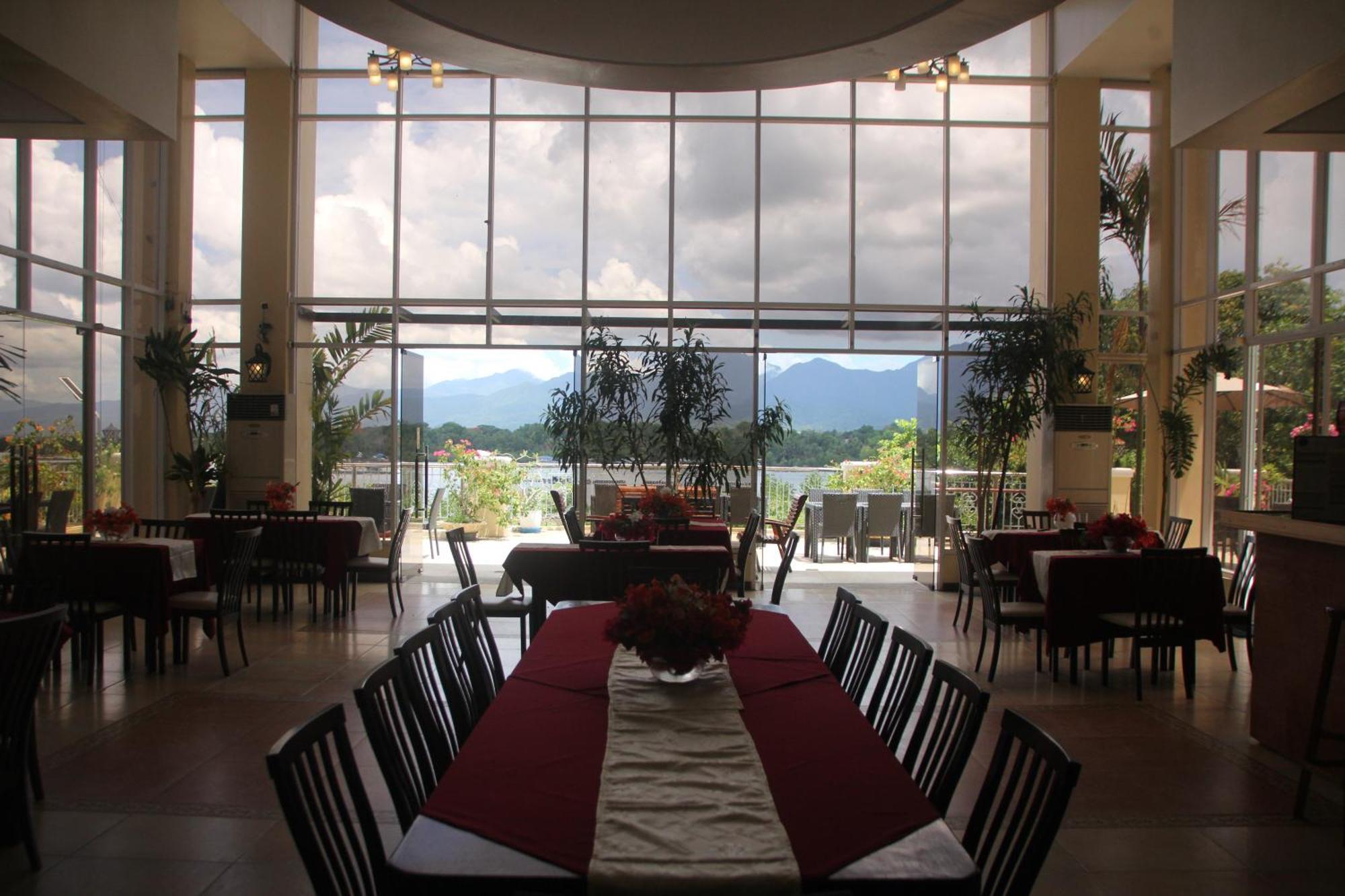 Hotel Palacio Puerto Princesa Ngoại thất bức ảnh