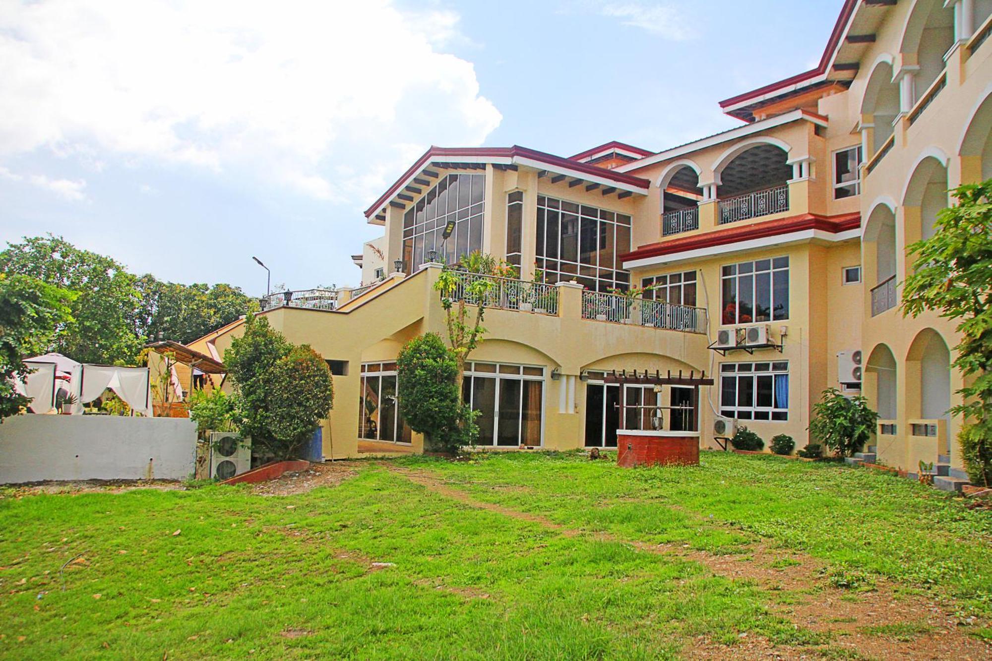 Hotel Palacio Puerto Princesa Ngoại thất bức ảnh