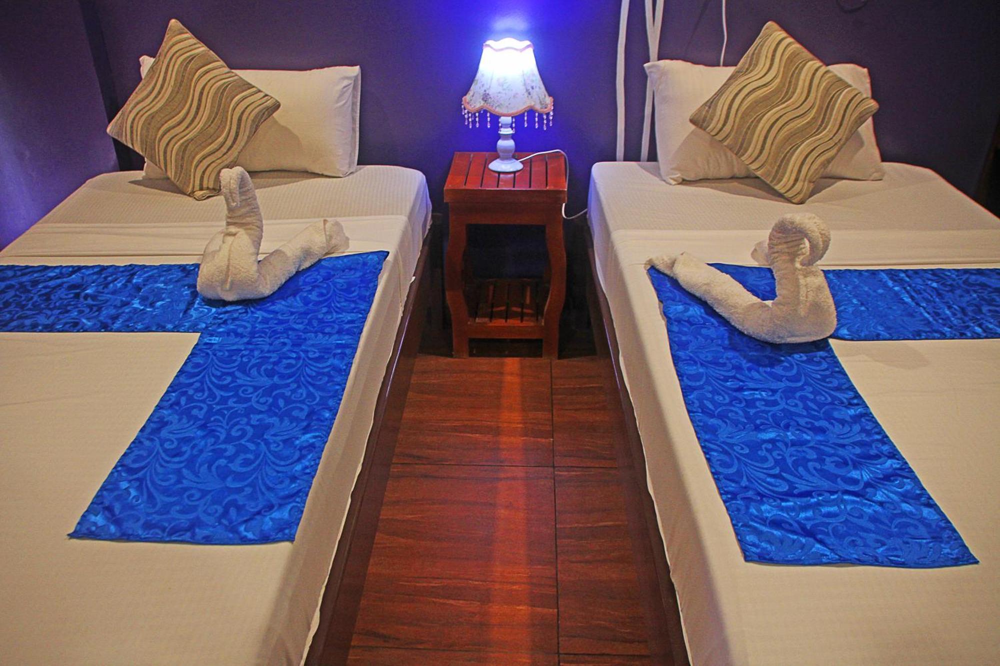 Hotel Palacio Puerto Princesa Ngoại thất bức ảnh