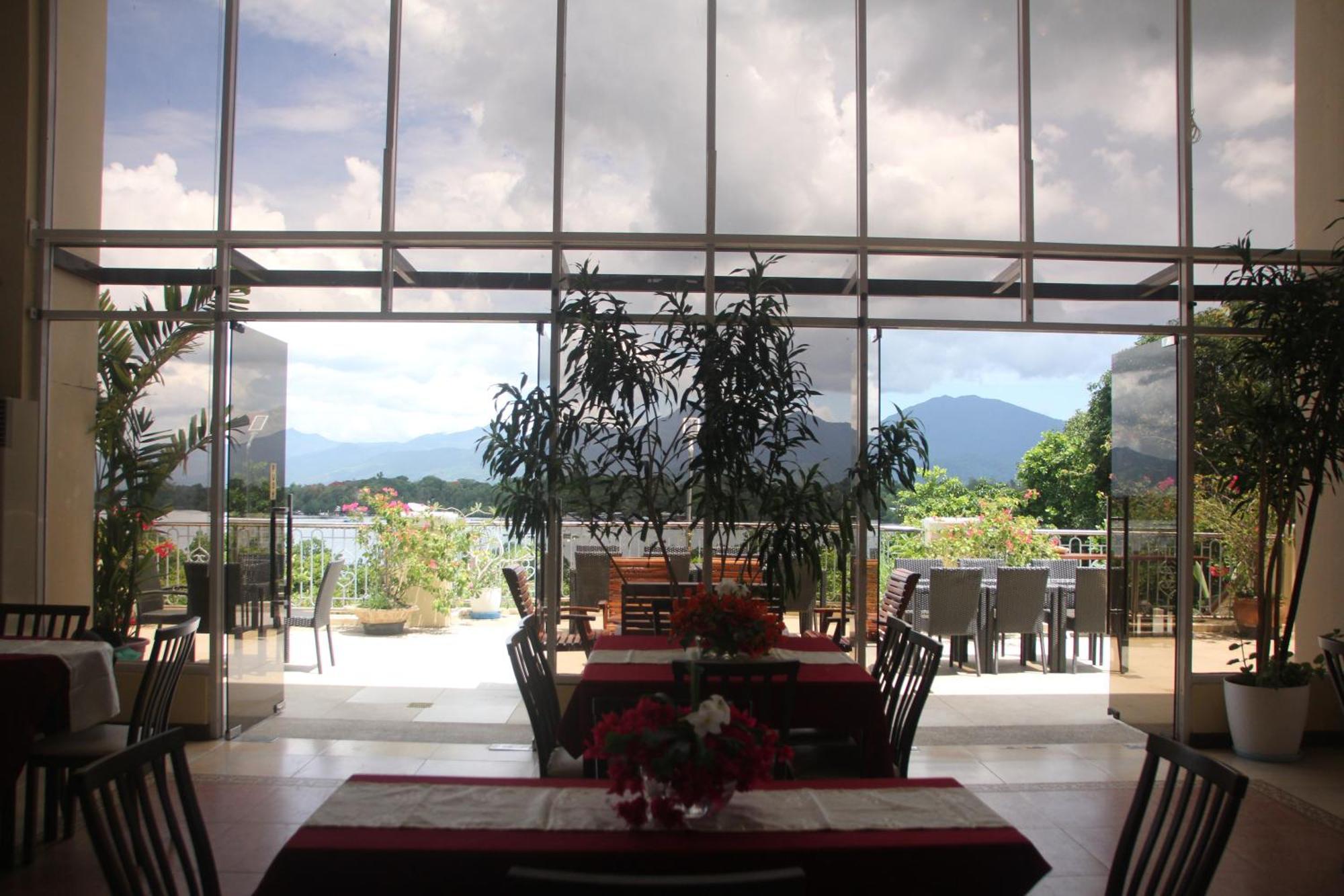 Hotel Palacio Puerto Princesa Ngoại thất bức ảnh